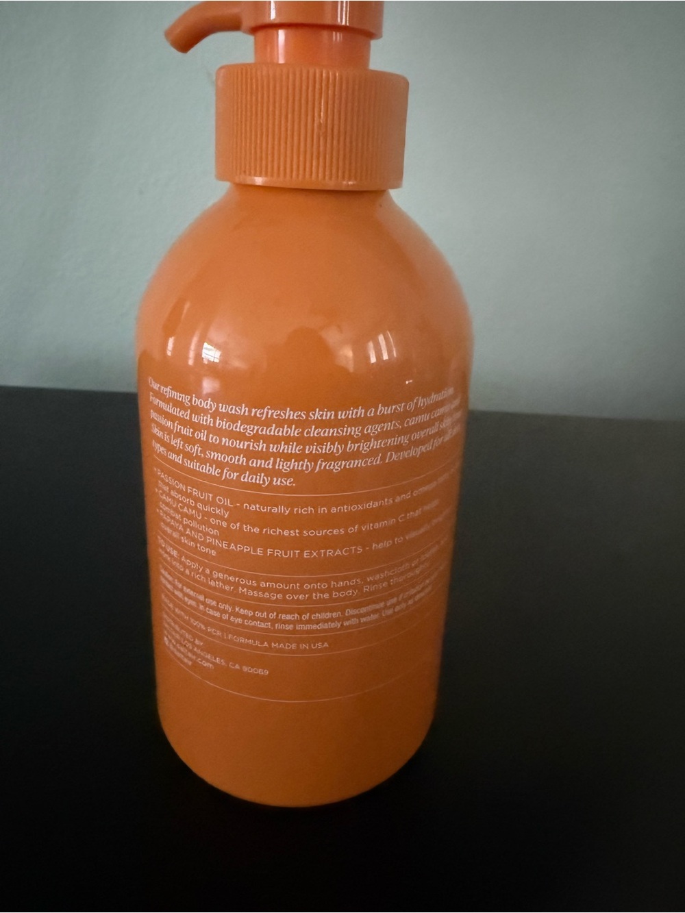 Exotic Pulp Skin Brightening Serum Body Wash - Orange - Picture 2 of 2